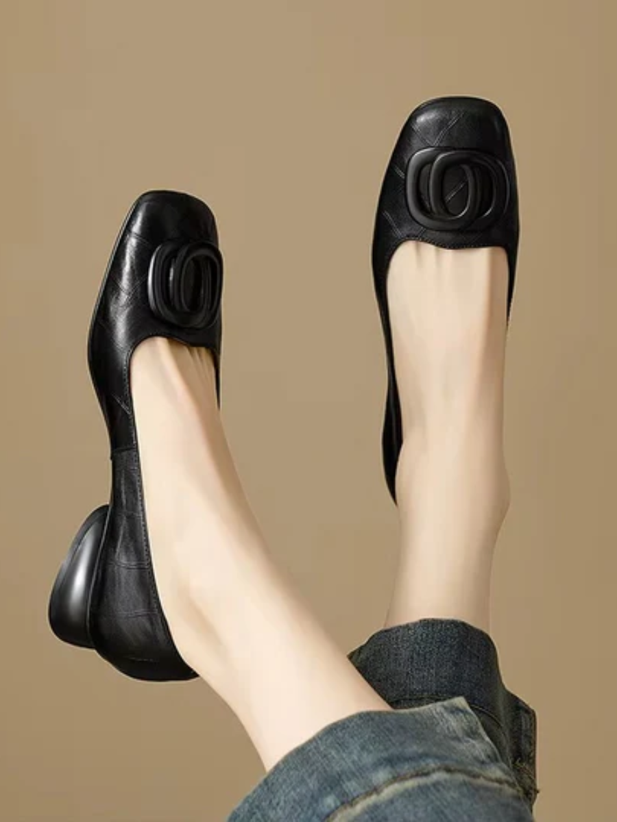 Charlotte | Classic Leather Flats