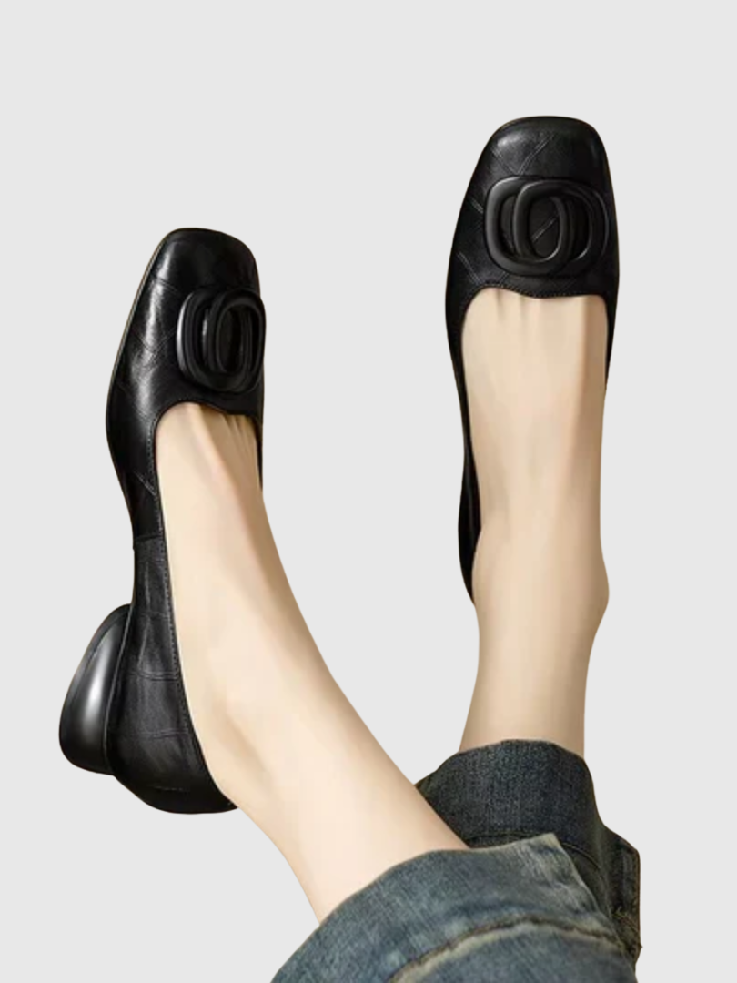 Charlotte | Classic Leather Flats