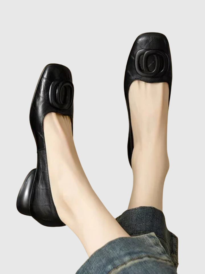 Charlotte | Classic Leather Flats